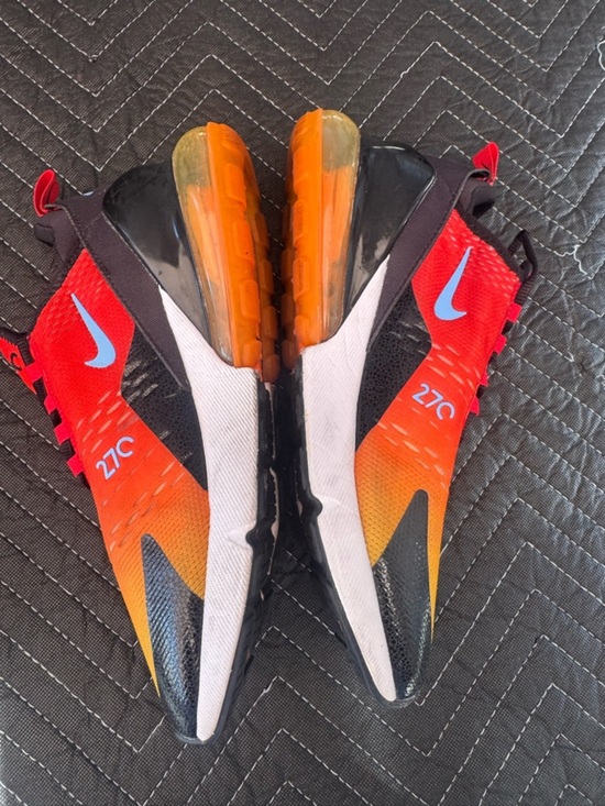 Nike Air Max 270 Red to Orange Gradient Running Shoes main image 8